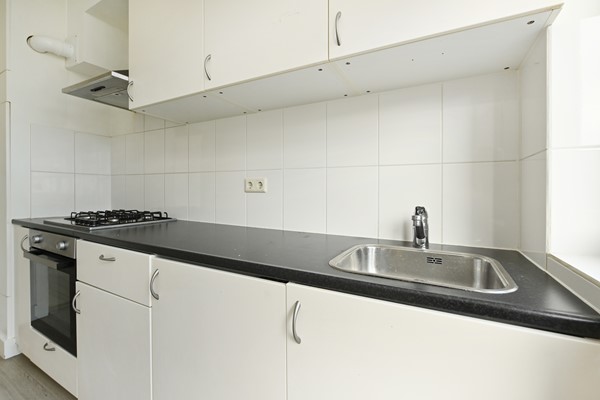 Medium property photo - Larensestraat 128, 2574 VM Den Haag